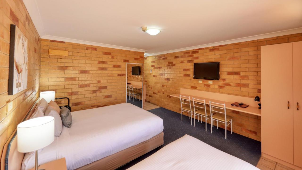 North Parkes Motel Εξωτερικό φωτογραφία