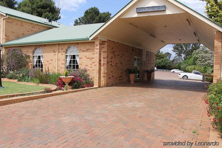 North Parkes Motel Εξωτερικό φωτογραφία
